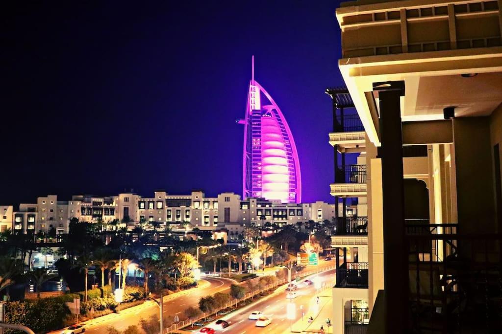 Veluxa - Luxury And Bright 1 Bedroom Apartment, Burj View! Dubai Exterior photo